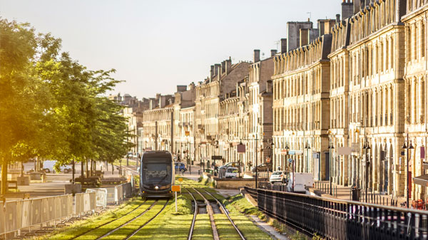 Couvreur Bordeaux et urgence toiture Bordeaux